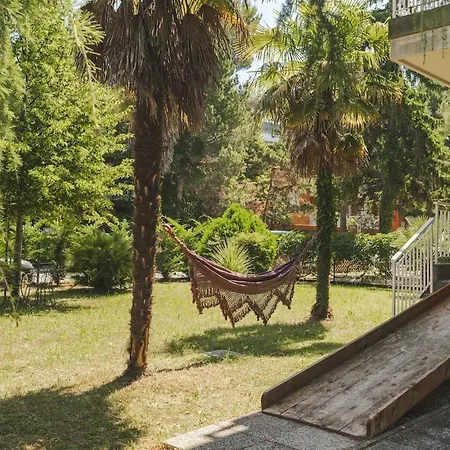 Apartment Garden&relax Maison - Pet Friendly - Private Garden And Barbecue Grado-Pineta