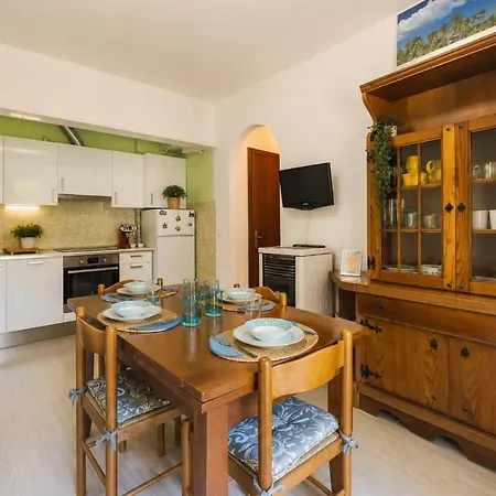 Διαμέρισμα Garden&relax Maison - Pet Friendly - Private Garden And Barbecue *