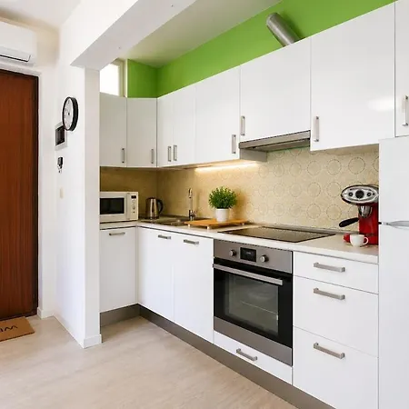 Garden&relax Maison - Pet Friendly - Private Garden And Barbecue Apartment